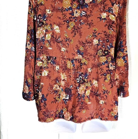 2/$20 American Eagle Outfitters M Fall Top - Picture 6 of 7